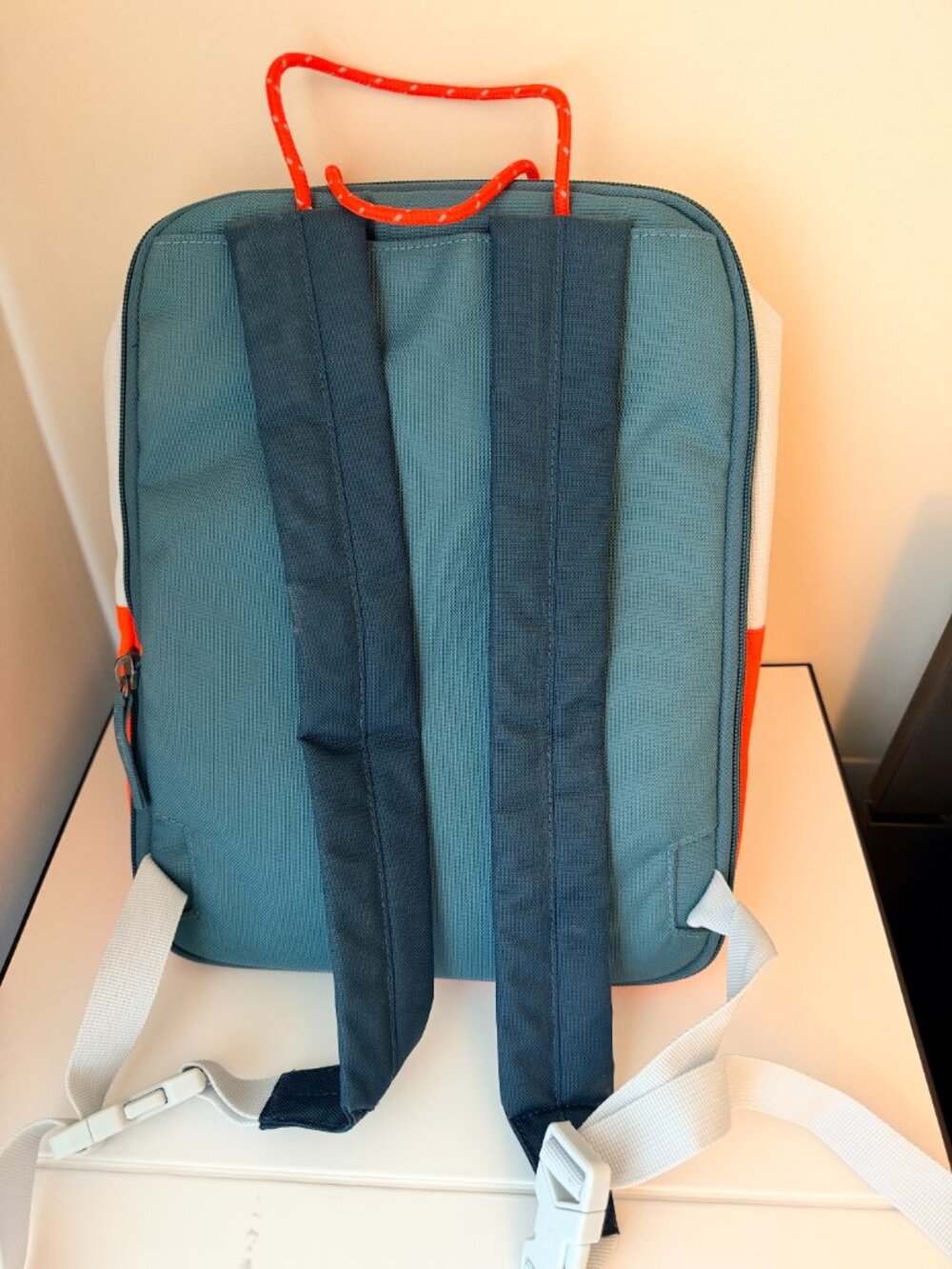 Nike Tanjun Colorblock Backpack - Picture 4 of 12